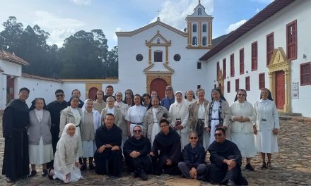 RETIROS MAR COLOMBIA