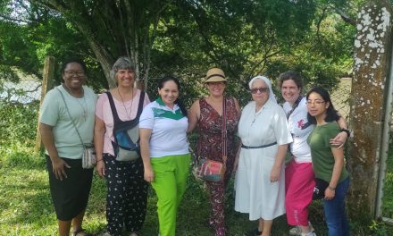 TODOS MISIONEROS