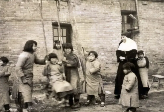 RECORDANDO A MADRE ÁNGELES