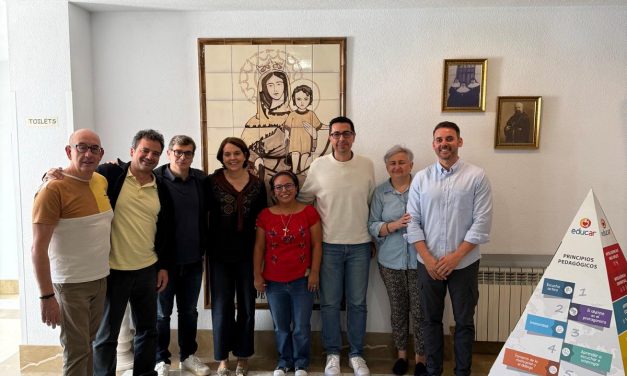 NOS VISITA EL EQUIPO DE GESTIÓN DE LA RED EDUCAR EN ESPAÑA